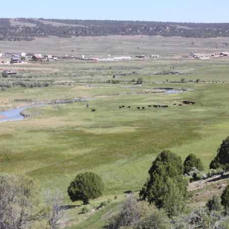 Sevier River Ranch & Cattle Company Hatch Exterior photo