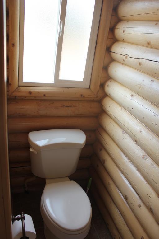 Sevier River Ranch & Cattle Company Hatch Room photo